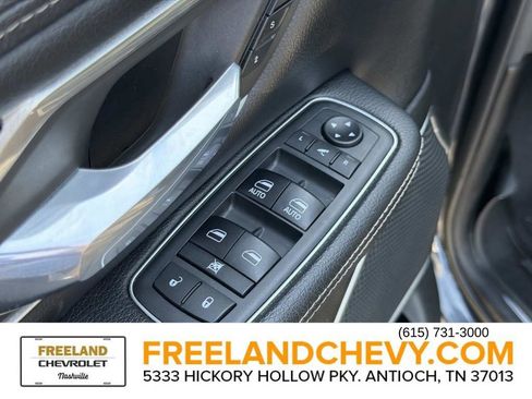 Used 2019 RAM 1500 Laramie w/ Sport Appearance Package AWD/4WD image 21