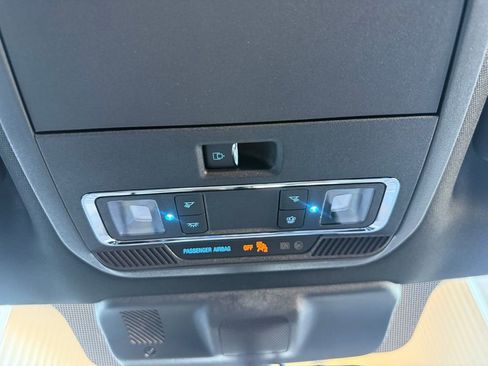 New 2025 Ford F150 Platinum w/ FX4 Off-Road Package image 32