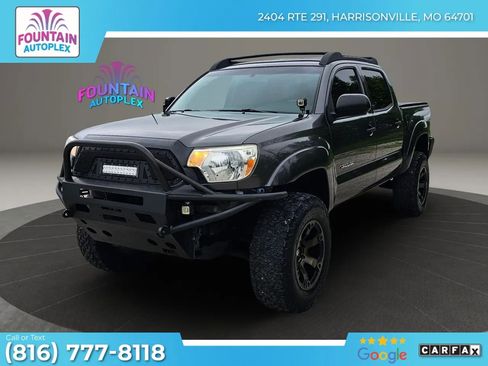 Used 2015 Toyota Tacoma 4x4 Double Cab w/ TRD Off-Road Package image 1