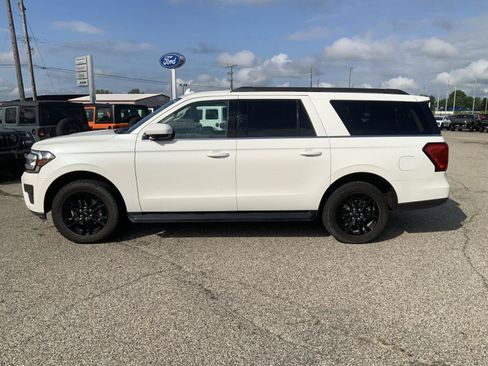 Used 2024 Ford Expedition Max XLT AWD/4WD image 8