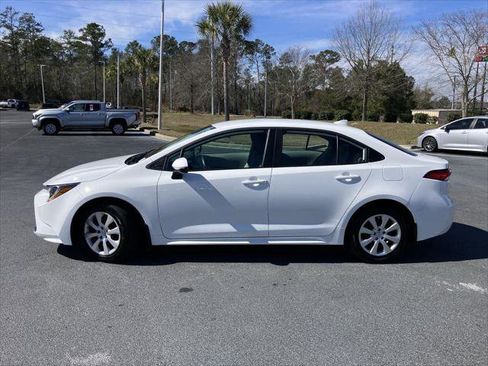 Certified 2026 Toyota Corolla LE image 2