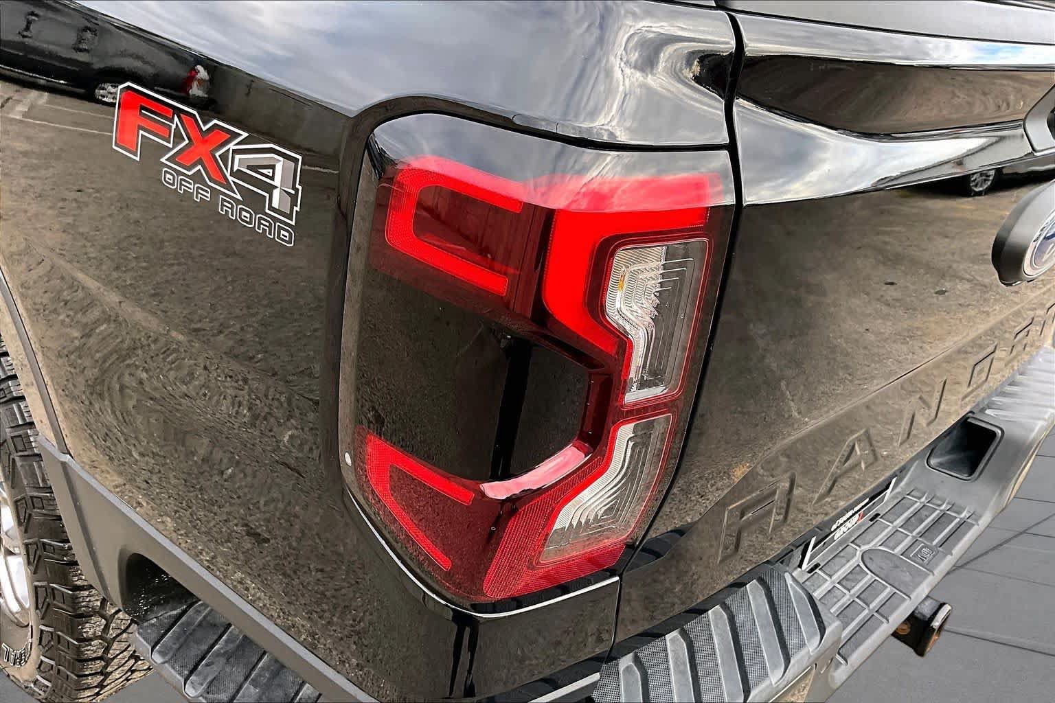 Used 2024 Ford Ranger XLT w/ FX4 Off-Road Package AWD/4WD image 31
