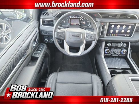 Used 2021 GMC Yukon Denali w/ Denali Ultimate Package AWD/4WD image 11