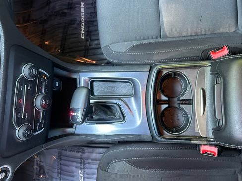 Used 2016 Dodge Charger R/T w/ Navigation & Travel Group RWD image 19