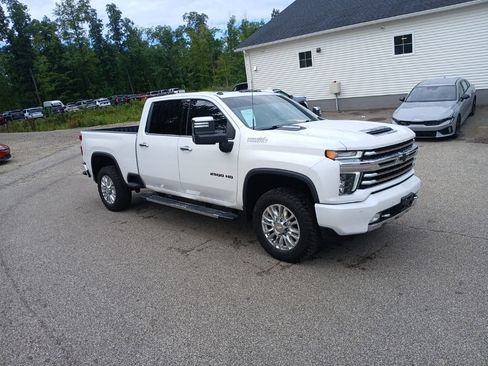 Used 2023 Chevrolet Silverado 2500 High Country AWD/4WD image 7