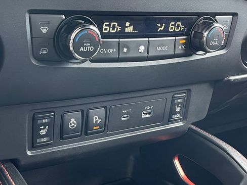 Used 2022 Nissan Frontier Pro-X RWD image 19