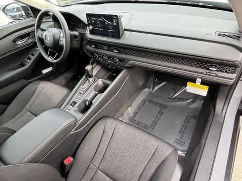Used 2026 Honda Accord SE image 8