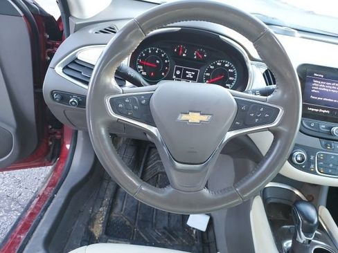 Certified 2021 Chevrolet Malibu LT w/ Leather Package image 13