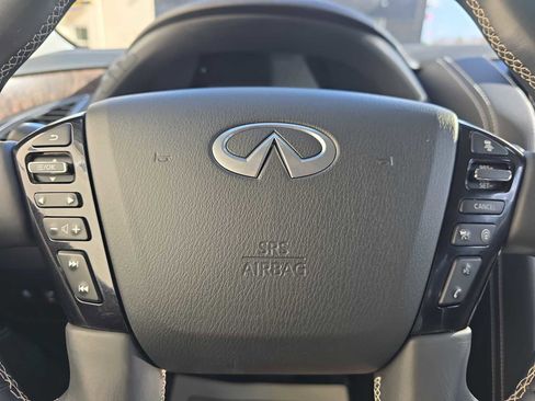 Certified 2024 INFINITI QX80 Premium Select w/ All-Season Package image 23