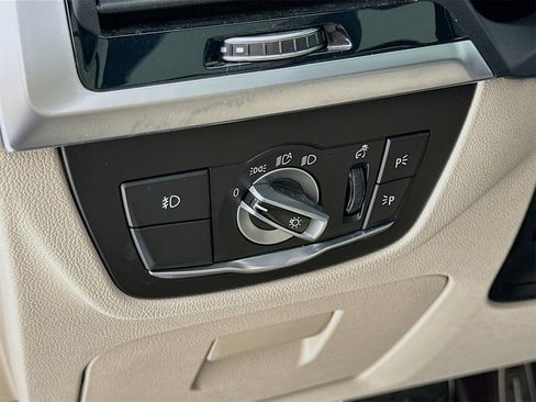 Used 2021 BMW X3 sDrive30i w/ M Sport Package image 10