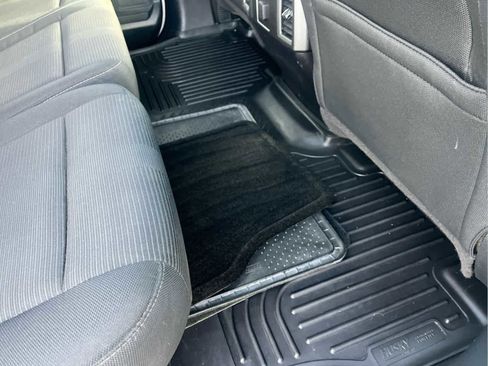 Used 2015 Ford F150 XLT w/ Equipment Group 302A Luxury image 17