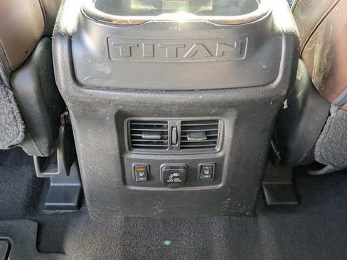 Used 2017 Nissan Titan Platinum Reserve image 11