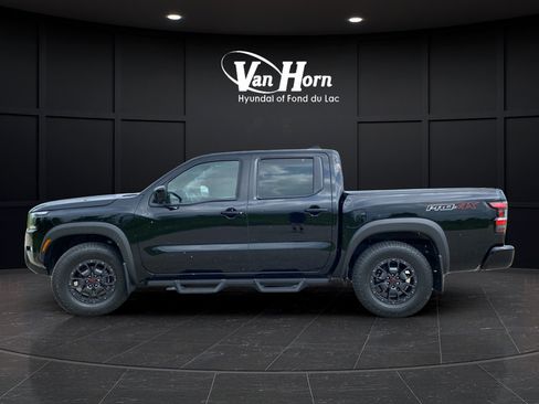 Used 2022 Nissan Frontier PRO-4X w/ Pro-4X Premium Package AWD/4WD image 4