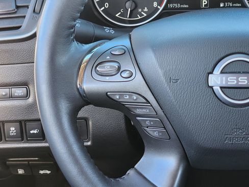 Used 2024 Nissan Murano Platinum w/ Cargo Package image 32