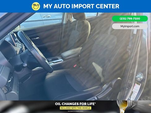 Used 2023 Nissan Sentra SV w/ All-Weather Package FWD image 7