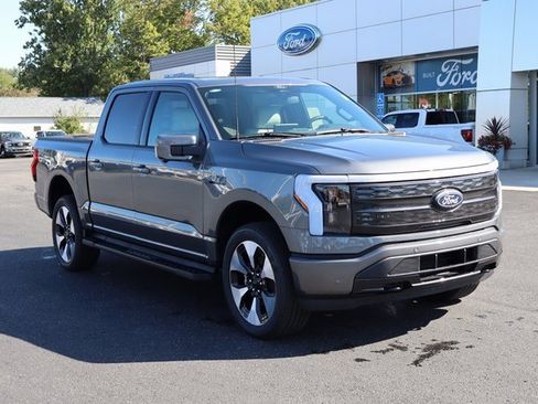 New 2025 Ford F150 Lightning Platinum image 2