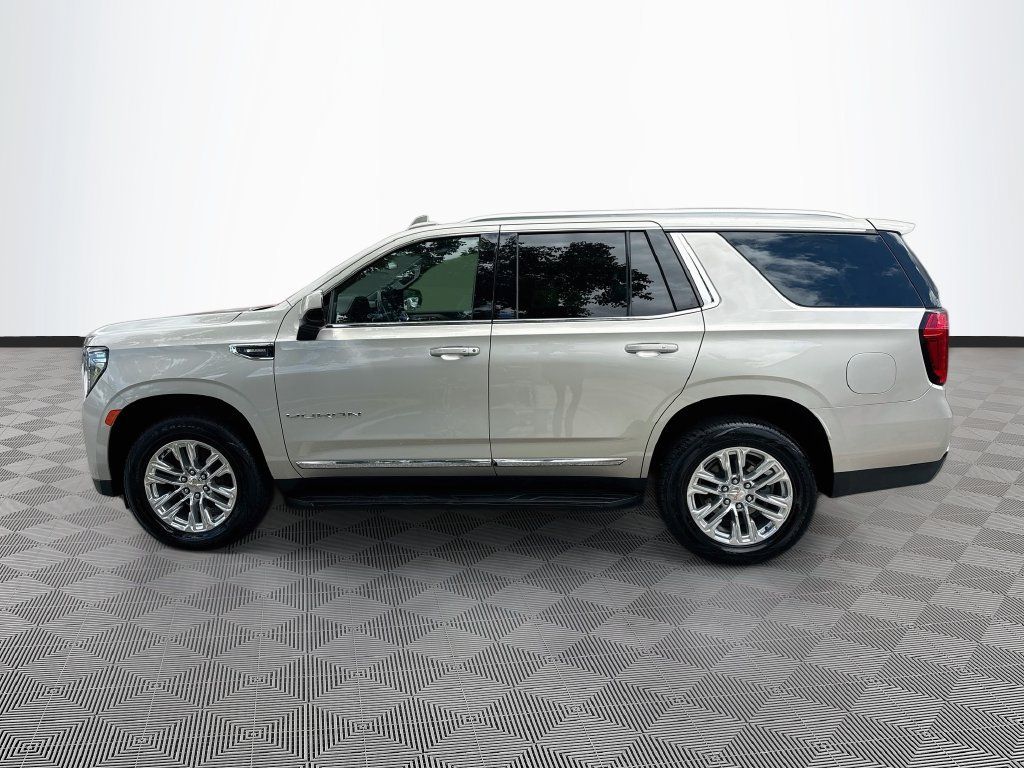 Used 2023 GMC Yukon SLT RWD image 9