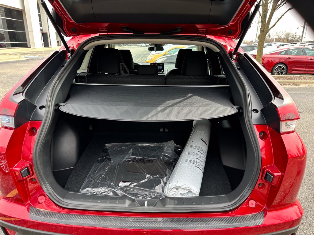 Used 2025 Mitsubishi Eclipse Cross AWD image 10