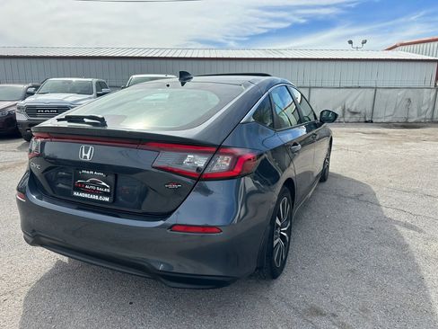 Used 2024 Honda Civic EX-L image 4