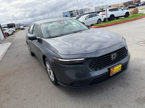 Used 2023 Honda Accord LX image 8