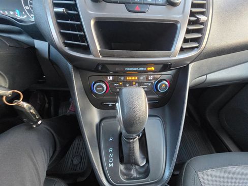 Used 2020 Ford Transit Connect XL FWD image 32
