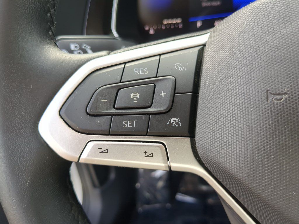 Certified 2024 Volkswagen Jetta S FWD image 24