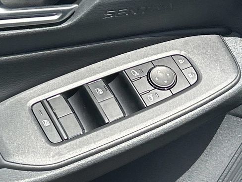 New 2026 Nissan Sentra SV w/ SV Convenience Package FWD image 16