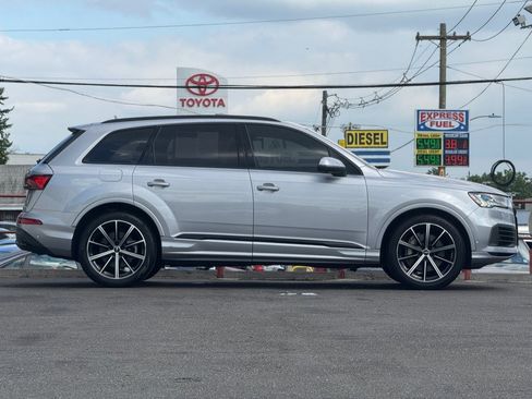 Used 2021 Audi Q7 3.0T Prestige w/ Prestige Package AWD/4WD image 4