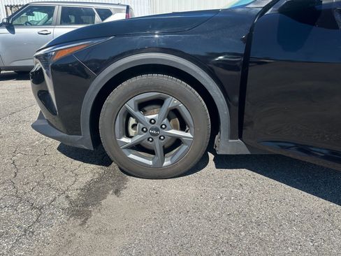 Used 2025 Kia K4 LXS image 28