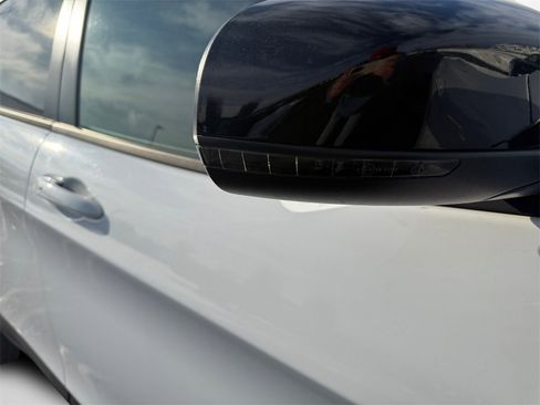 Certified 2023 Jeep Cherokee Altitude Lux image 31