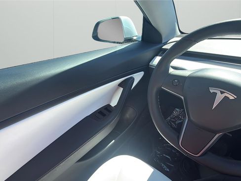 Used 2020 Tesla Model 3 Long Range image 14