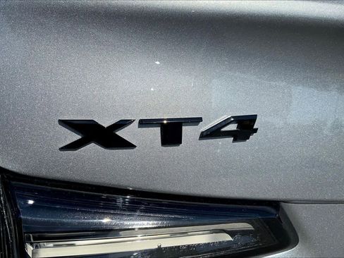 Used 2025 Cadillac XT4 Sport w/ LPO, Onyx Lite Package image 31