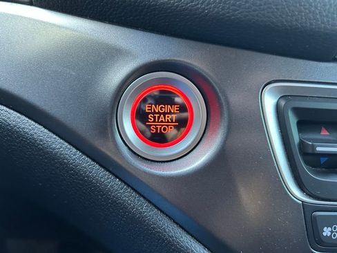 Used 2022 Honda Pilot Special Edition image 29