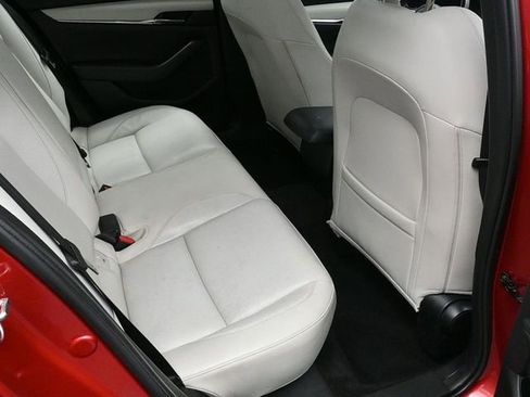 Used 2019 MAZDA MAZDA3 AWD Sedan w/ Premium Package image 10