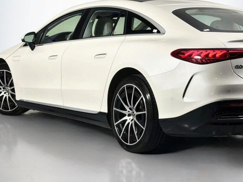 Certified 2023 Mercedes-Benz EQS 580 4MATIC Sedan image 14