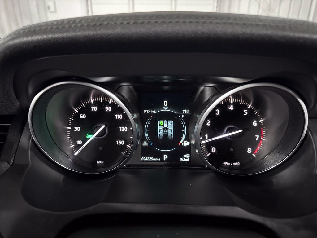 Used 2019 Land Rover Range Rover Evoque AWD/4WD image 29