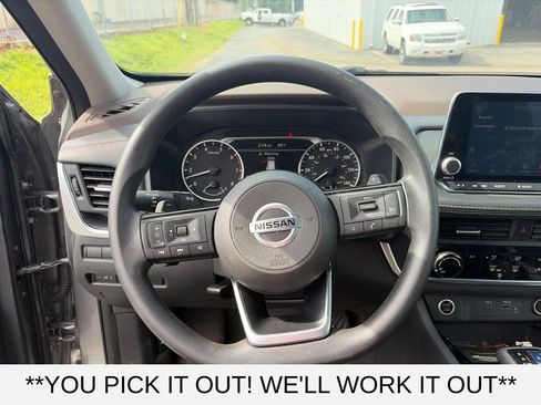 Used 2021 Nissan Rogue S FWD image 11
