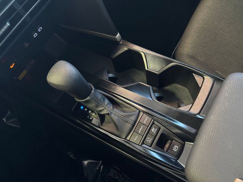 Used 2025 Toyota Camry LE image 45