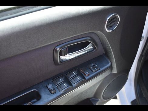 Used 2012 Chevrolet Colorado LT AWD/4WD image 16