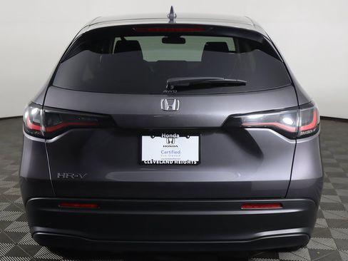Certified 2026 Honda HR-V LX image 9