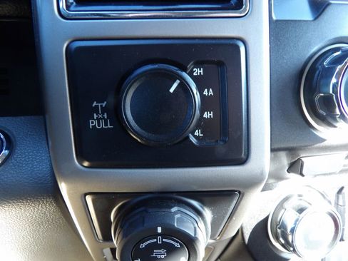 Used 2018 Ford F150 Lariat image 20