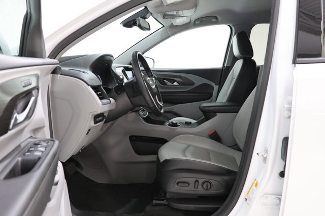 Used 2023 GMC Terrain SLT w/ Tech Package AWD/4WD image 16