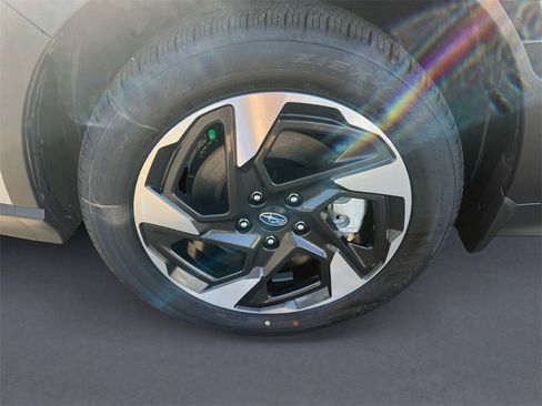 New 2025 Subaru Crosstrek 2.5i Limited image 9