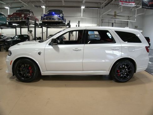 Used 2021 Dodge Durango SRT Hellcat w/ Premium Interior Group image 2