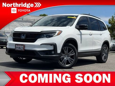Used 2022 Honda Pilot Sport image 2