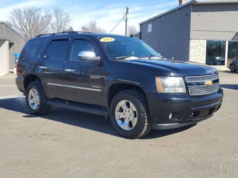Used 2011 Chevrolet Tahoe LTZ image 2