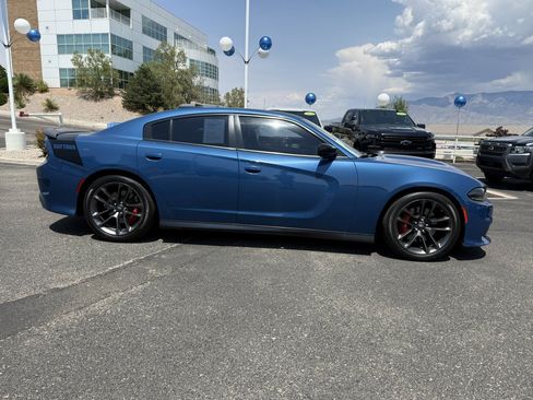 Used 2023 Dodge Charger R/T w/ Daytona Edition Group RWD image 4