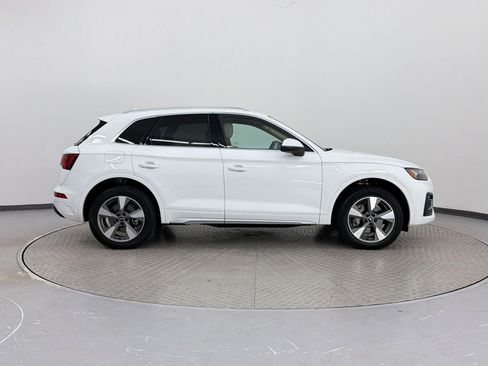 Used 2023 Audi Q5 2.0T Premium Plus w/ Premium Plus Package AWD/4WD image 8