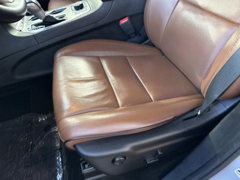 Used 2021 Jeep Grand Cherokee Overland image 22