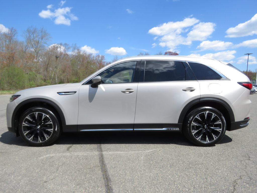 Used 2024 MAZDA CX-90 Plug-In Hybrid w/ Premium Plus AWD/4WD image 8